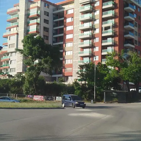 Appartement Karina 1 *